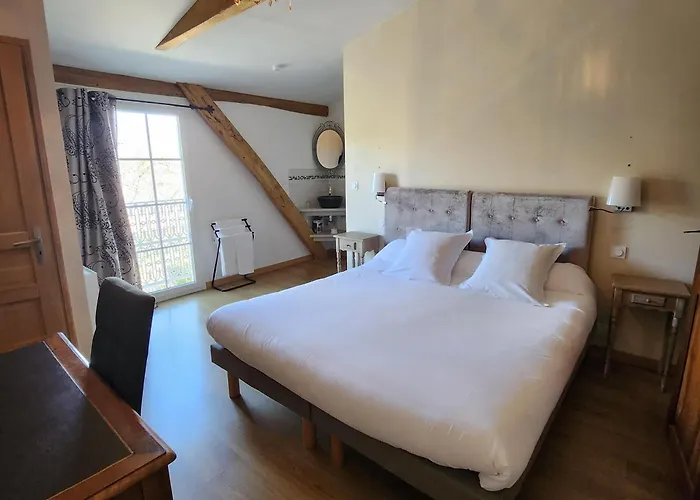 Hotel La Tour Perrier