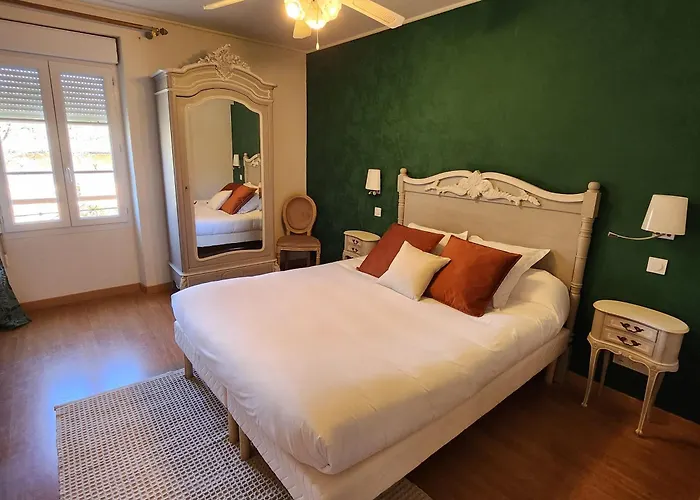 Hotel La Tour Perrier