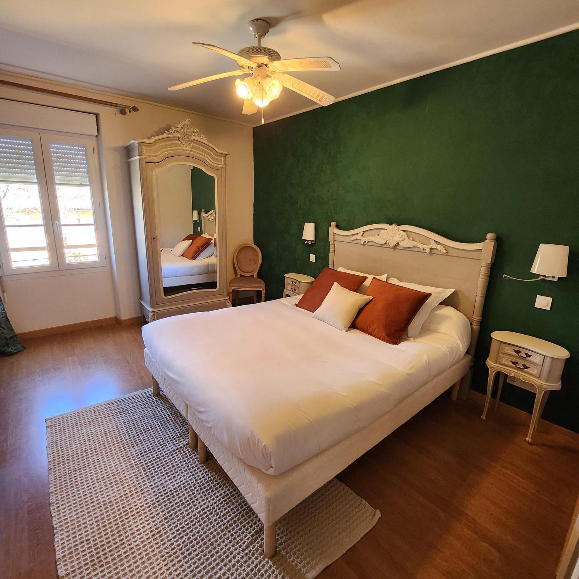 Hotel La Tour Perrier