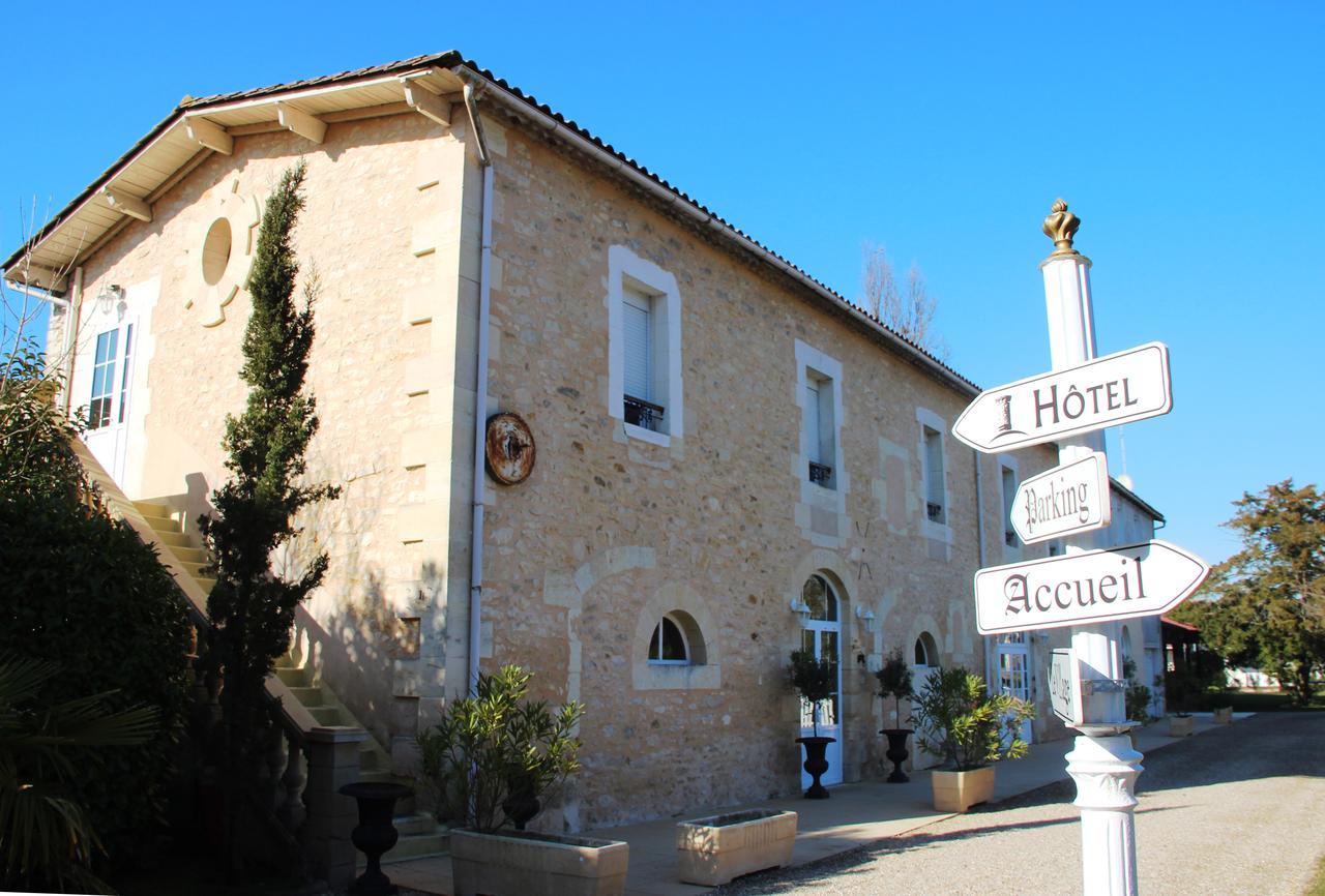 Hotel La Tour Perrier 3*
