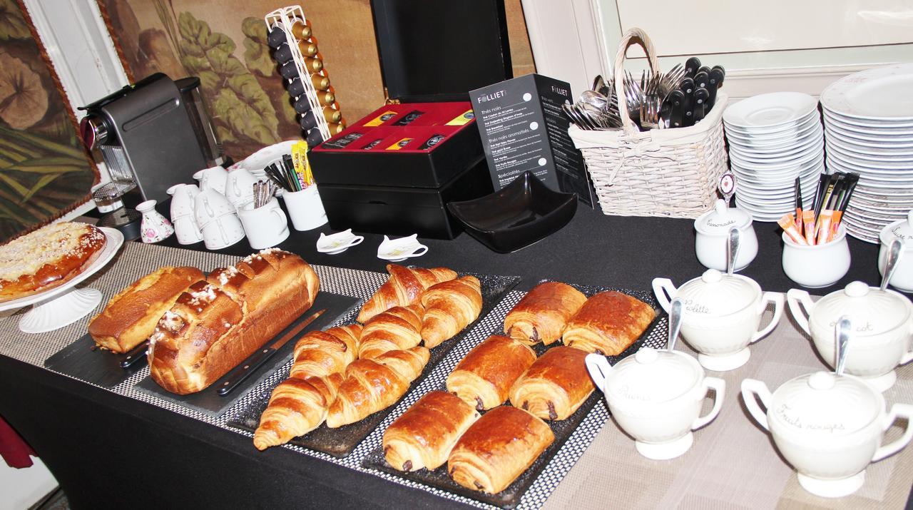 Hotel La Tour Perrier 3*